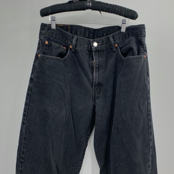 Levi's 550 Size 36 x 32 (tag) Black Relaxed Fit Jeans - Picture 2 of 7